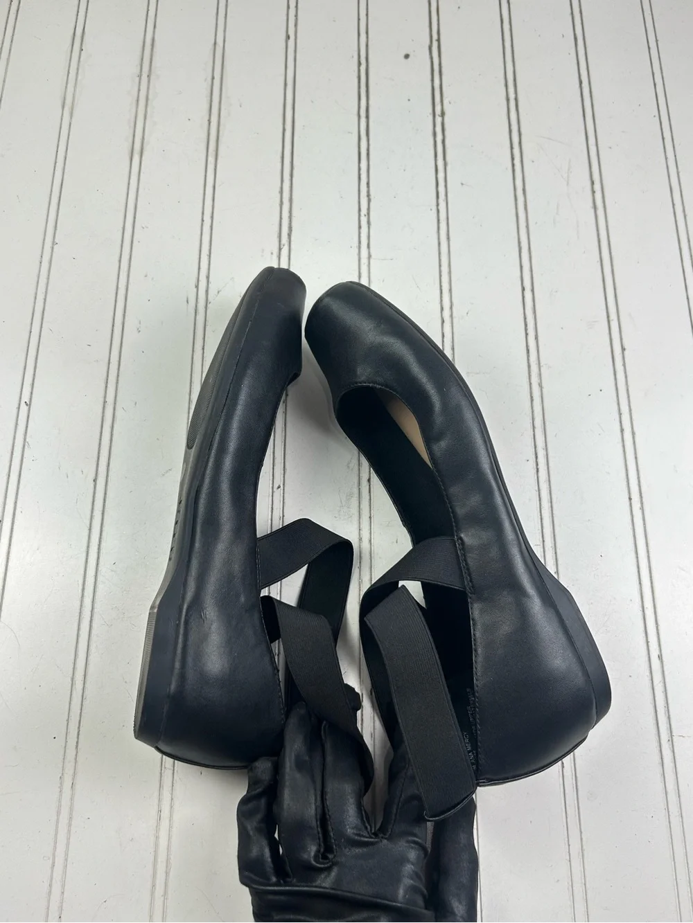 A.N.A Black Leather Crisscross Ankle Strap Slip On Ballet Flats Women’s Size 9M